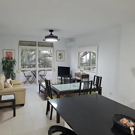 Lägenhet Frente A La Playa Piso 3 *