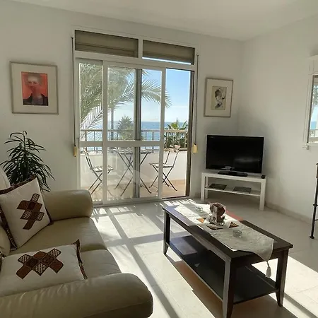 Frente A La Playa Piso 3 Apartment