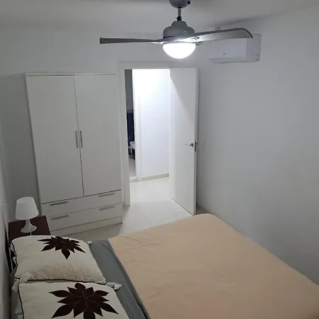 Frente A La Playa Piso 3 Εστεπόνα